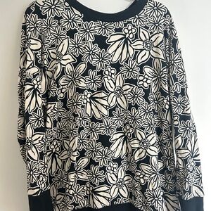 LuLaRoe Black and White Floral Long Sleeve Top